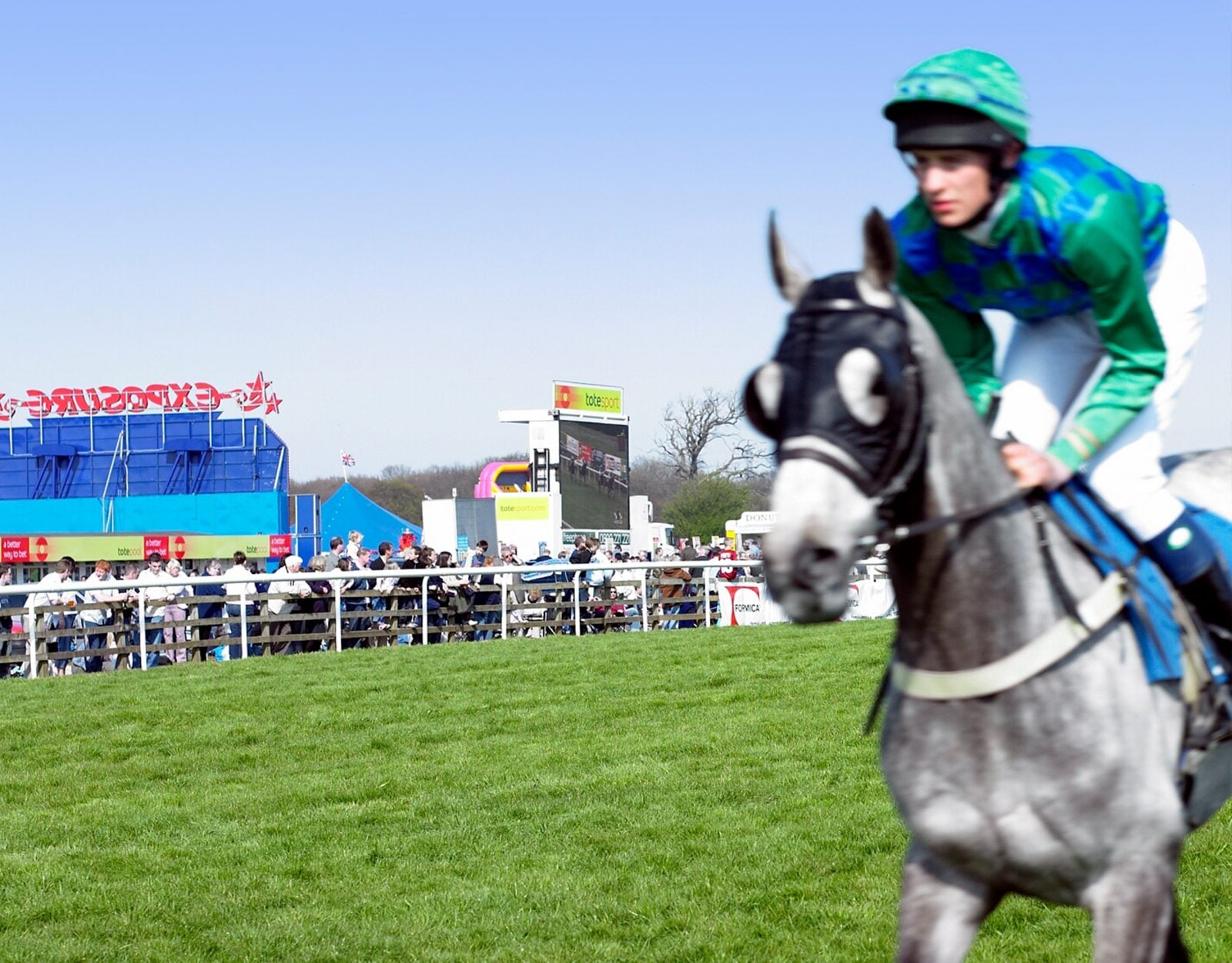 Wetherby Racecourse Go Racing Yorkshire Horse Racing