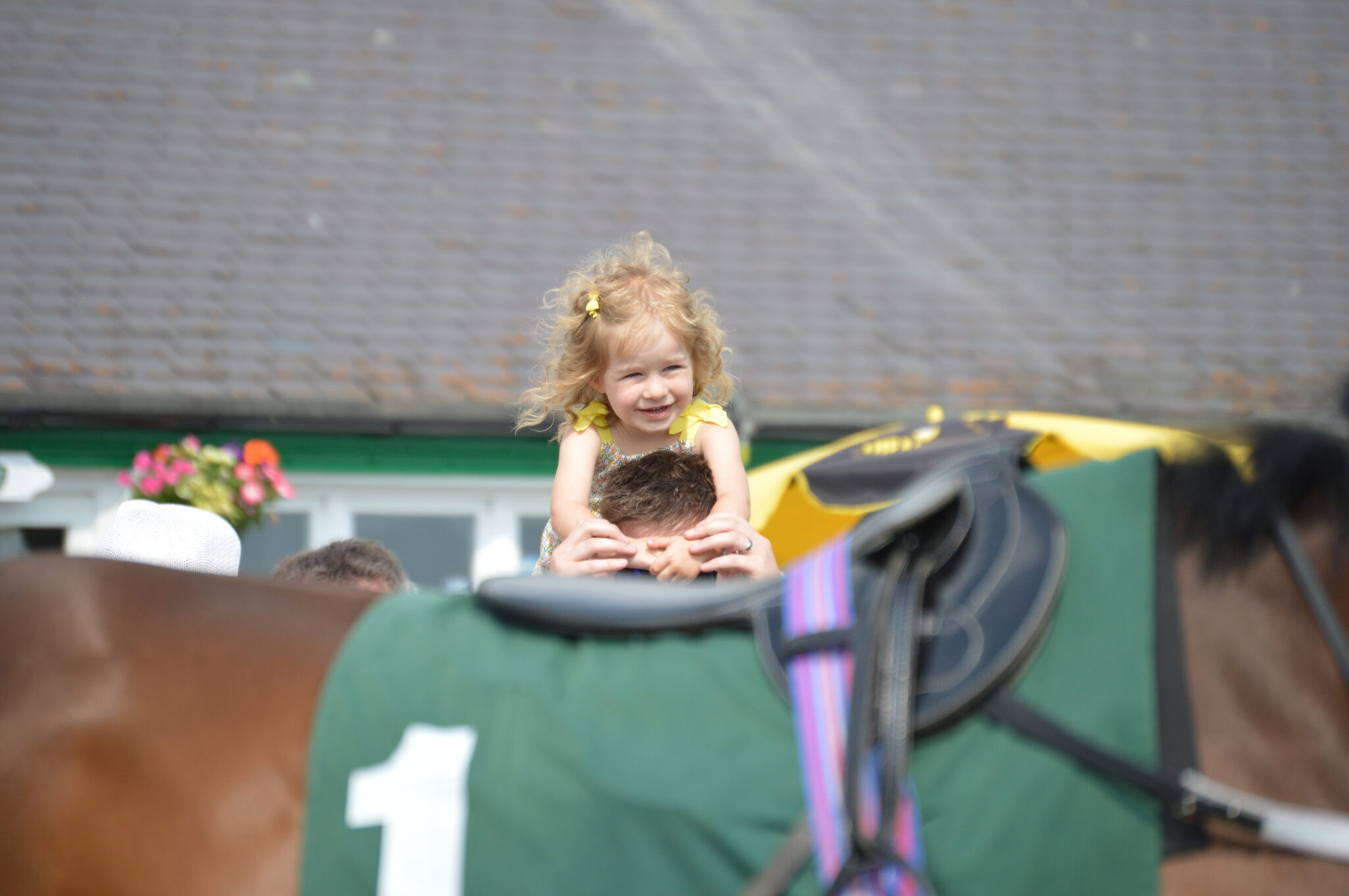 EASTER FAMILY DAY KICKS OFF THE FLAT SEASON AT CATTERICK RACES Yorkshire Racing News Go Racing